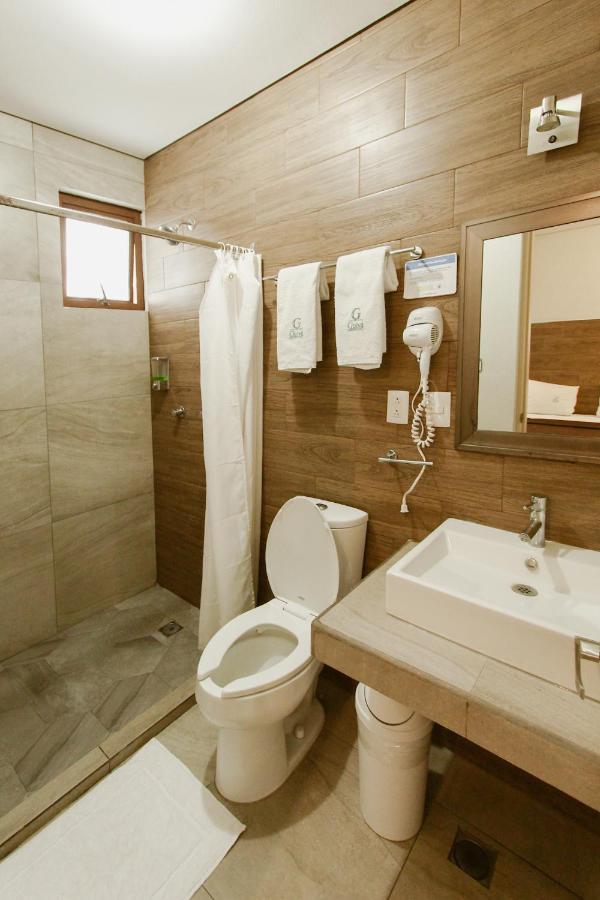 Hotel Guivá Aeropuerto Oaxaca Esterno foto