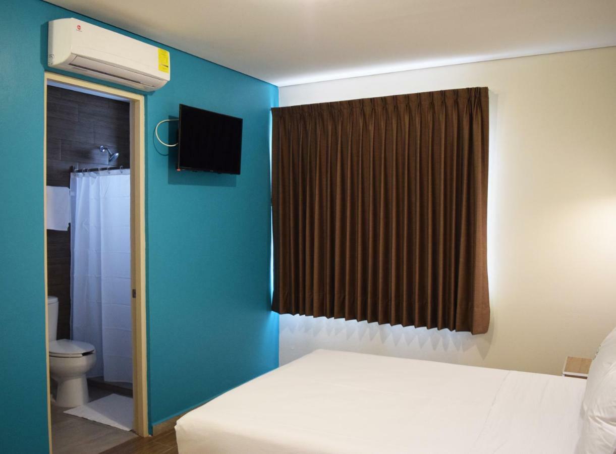 Hotel Guivá Aeropuerto Oaxaca Esterno foto